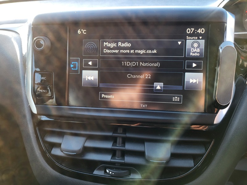 Used Peugeot 208 2015 for sale - 78111529: Photo 5