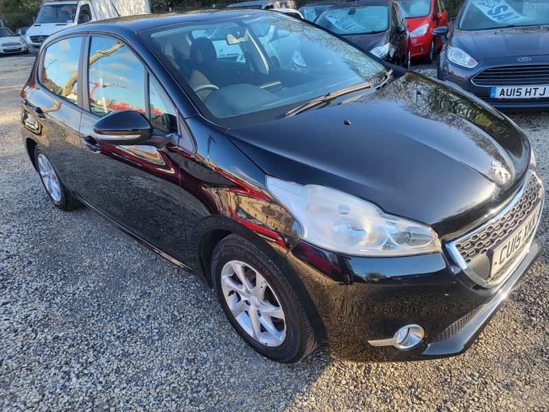 Used Peugeot 208 2015 for sale - 78111529: Photo 8
