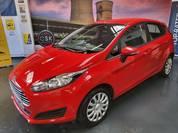 Used Ford Fiesta 2014 for sale - 76119429: Photo 2