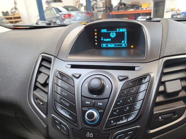 Used Ford Fiesta 2014 for sale - 76119429: Photo 6