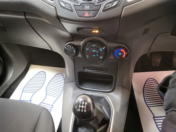 Used Ford Fiesta 2014 for sale - 76119429: Photo 8