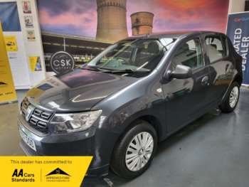 Used Dacia Sandero 2017 for sale - 75347938: Photo