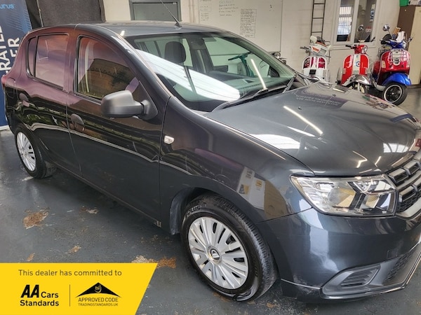 Used Dacia Sandero 2017 for sale - 75347938: Photo 7
