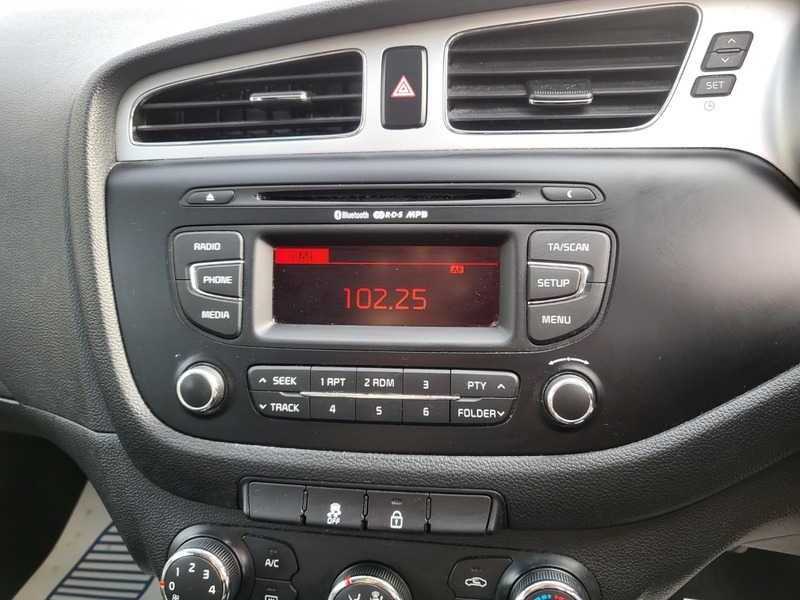 Used Kia Ceed 2014 for sale - 77766029: Photo 5