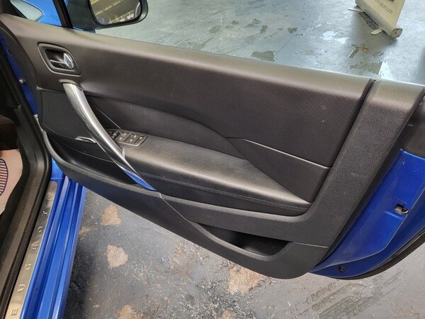 Used Peugeot 308 2009 for sale - 72207070: Photo 14