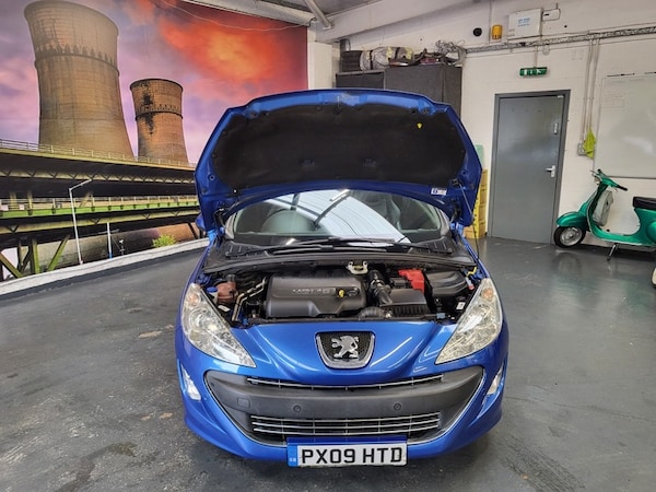 Used Peugeot 308 2009 for sale - 72207070: Photo 23