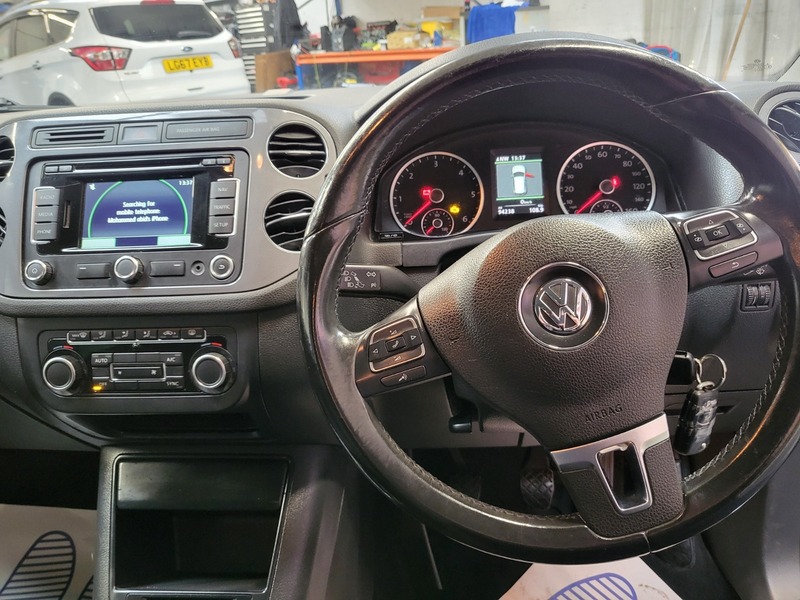 Used Volkswagen Tiguan 2013 for sale - 76418049: Photo 11