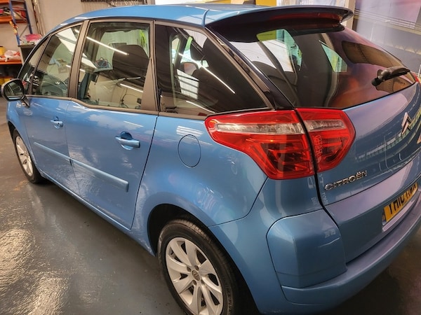 Used Citroen C4 Picasso 2010 for sale - 76211030: Photo 19