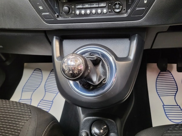 Used Citroen C4 Picasso 2010 for sale - 76211030: Photo 8