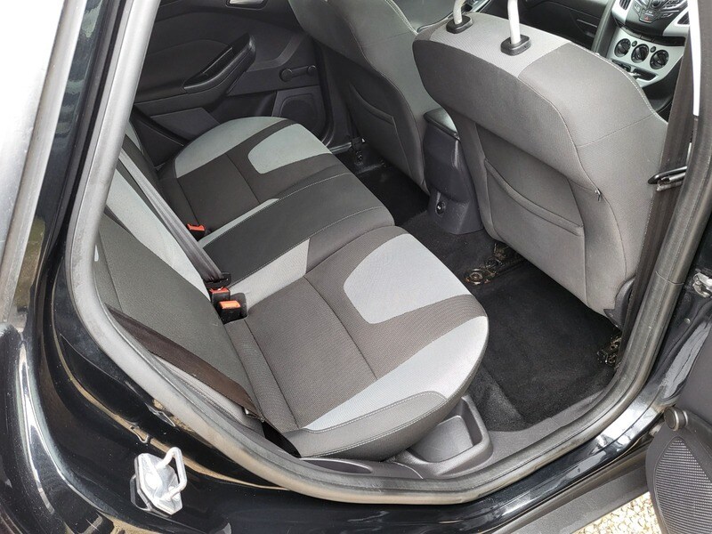 Used Ford Focus 2011 for sale - 77920970: Photo 19