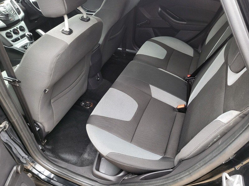 Used Ford Focus 2011 for sale - 77920970: Photo 21