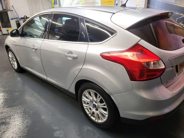 Used Ford Focus 2011 for sale - 74391935: Photo 18