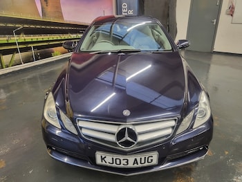 Used Mercedes-Benz E Class 2009 for sale - 76974049: Photo