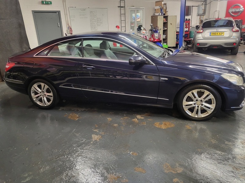 Used Mercedes-Benz E Class 2009 for sale - 76974049: Photo 9