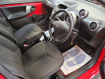 Used Peugeot 107 2013 for sale - 75974622: Photo