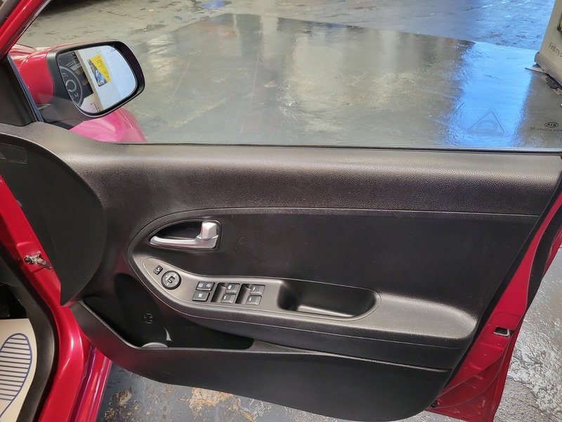 Used Kia Picanto 2013 for sale - 76040115: Photo 14