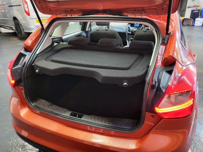 Used Ford Focus 2012 for sale - 76470732: Photo 19