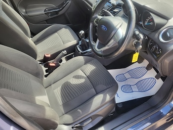 Used Ford Fiesta 2014 for sale - 79058939: Photo