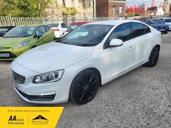 Used Volvo S60 2015 for sale - 79450686: Photo