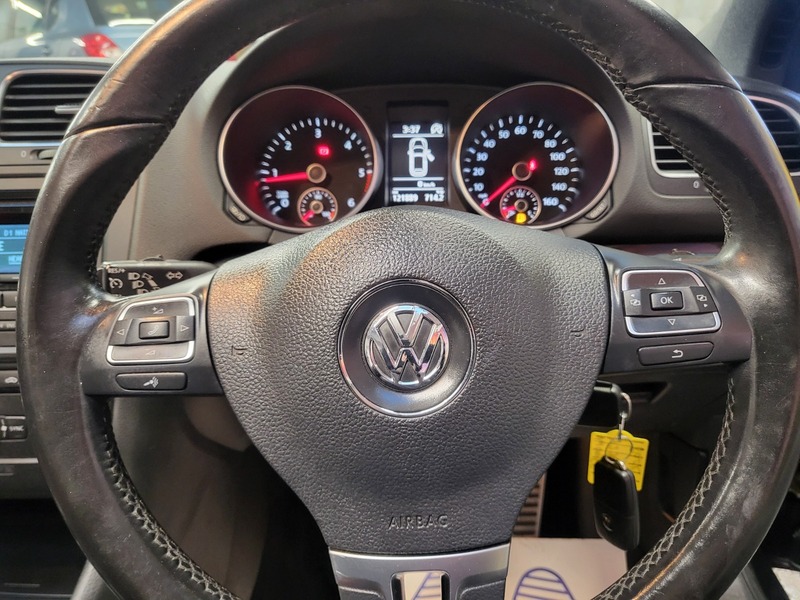 Used Volkswagen Golf 2014 for sale - 76821353: Photo 12