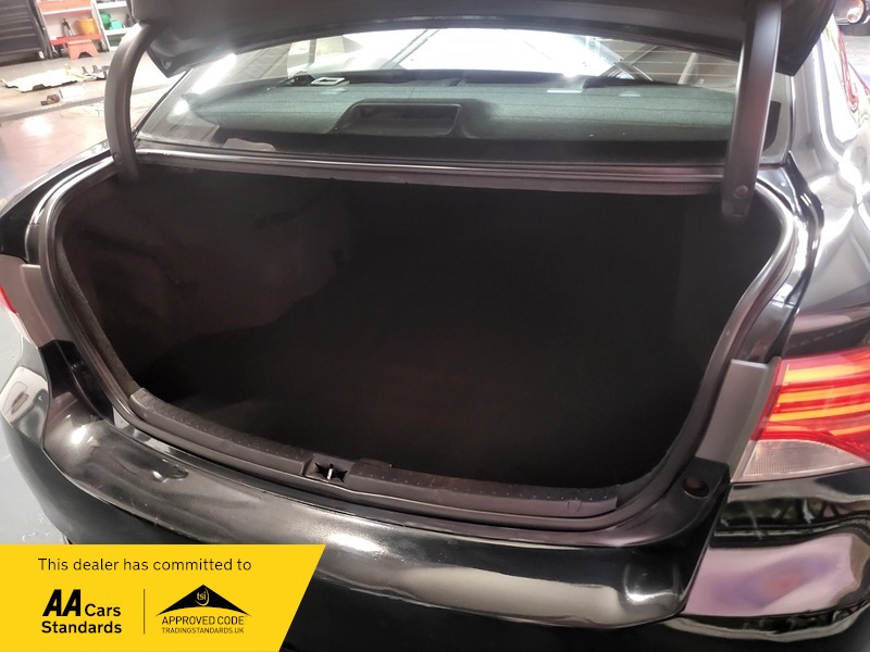 Used Toyota Avensis 2014 for sale - 76323864: Photo 22