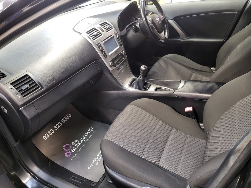Used Toyota Avensis 2014 for sale - 76323864: Photo 23