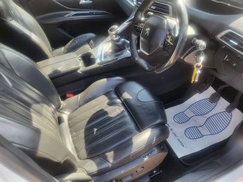 Used Peugeot 3008 2017 for sale - 79423409: Photo