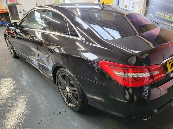 Used Mercedes-Benz E-Class 2009 for sale - 76148442: Photo 18