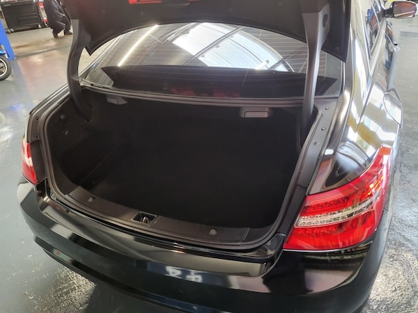 Used Mercedes-Benz E-Class 2009 for sale - 76148442: Photo 22