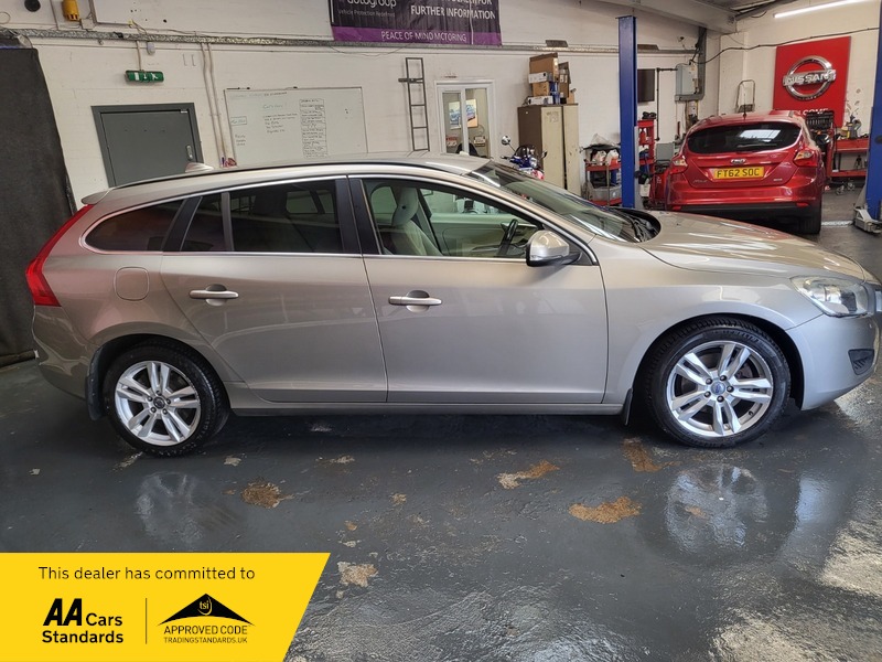 Used Volvo V60 2012 for sale - 76069348: Photo 20