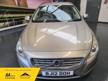 Used Volvo V60 2012 for sale - 76069348: Photo