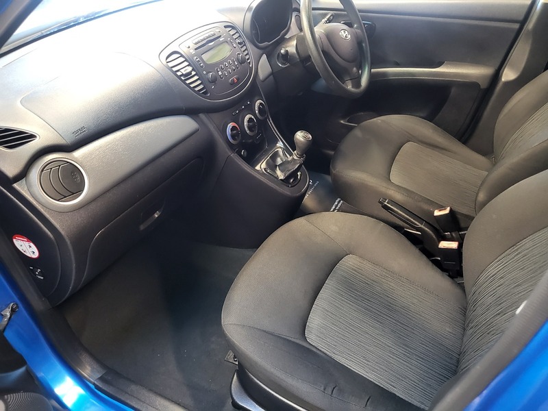 Used Hyundai i10 2011 for sale - 76368368: Photo 23