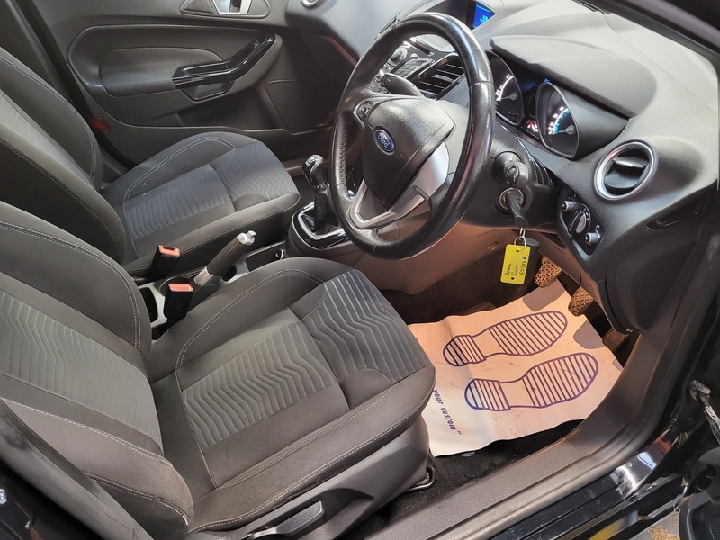 Used Ford Fiesta 2013 for sale - 76591308: Photo 3