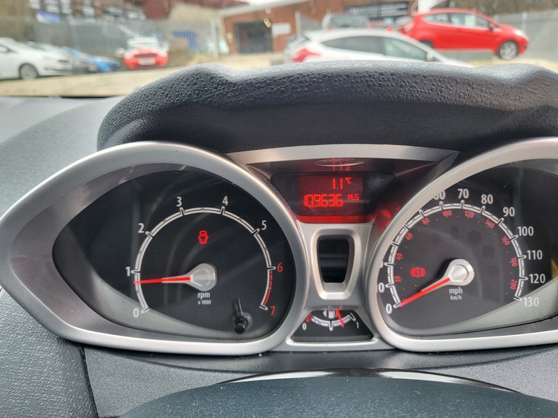 Used Ford Fiesta 2011 for sale - 77836498: Photo 10