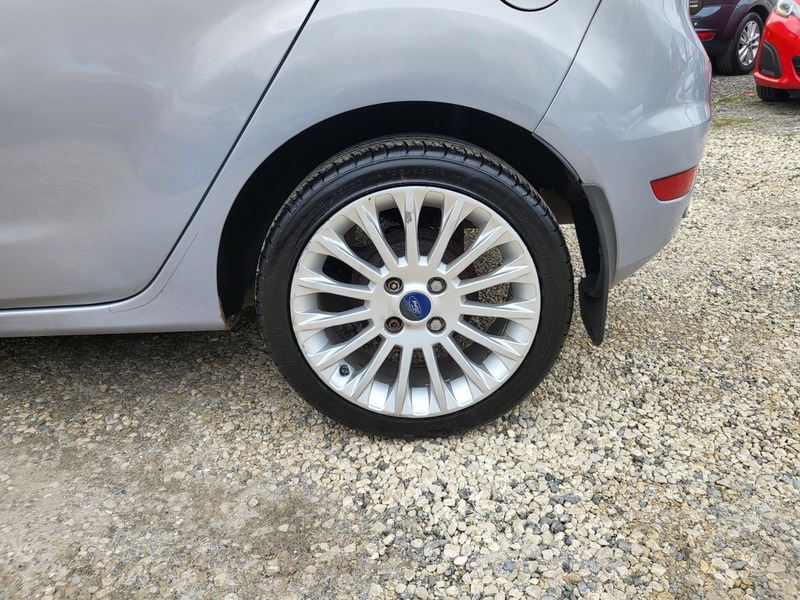 Used Ford Fiesta 2011 for sale - 77836498: Photo 26