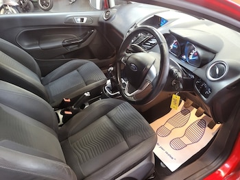 Used Ford Fiesta 2014 for sale - 76224152: Photo