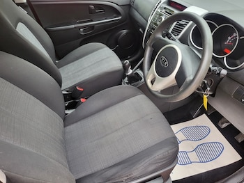 Used Kia Venga 2010 for sale - 78426891: Photo