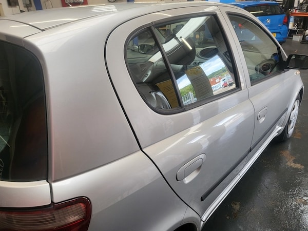 Used Toyota Yaris 2002 for sale - 75728152: Photo 11