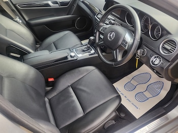 Used Mercedes-Benz C Class 2012 for sale - 77668119: Photo