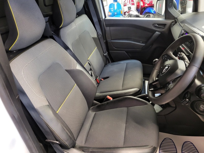 Used Renault Kangoo 2024 for sale - 77162093: Photo 16