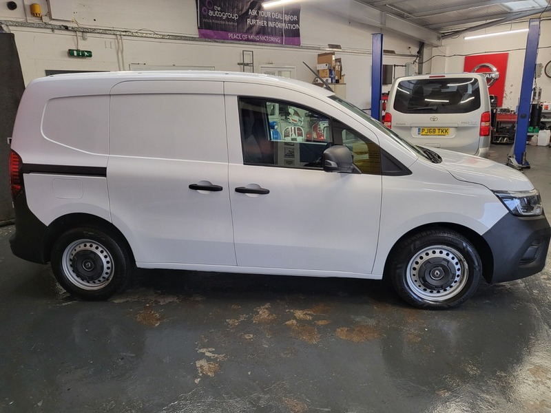 Used Renault Kangoo 2024 for sale - 77162093: Photo 8