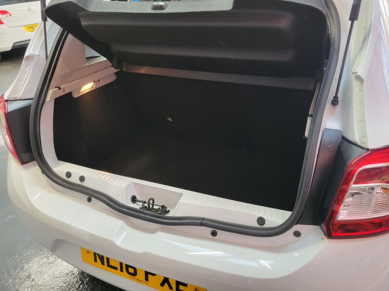 Used Dacia Sandero 2016 for sale - 76924089: Photo 21