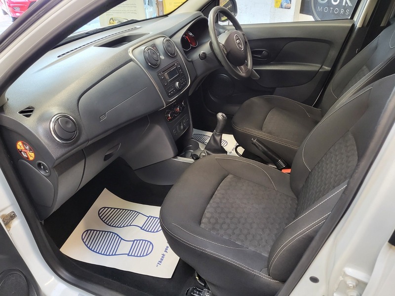 Used Dacia Sandero 2016 for sale - 76924089: Photo 22