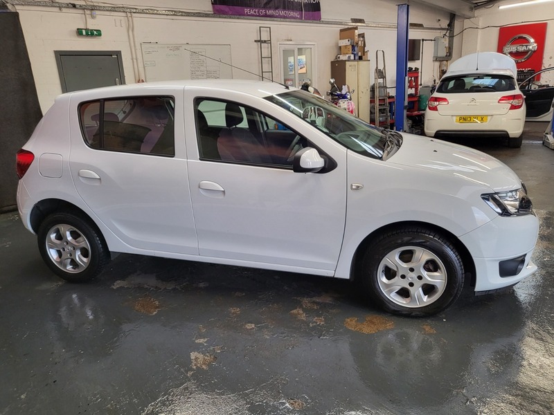 Used Dacia Sandero 2016 for sale - 76924089: Photo 8