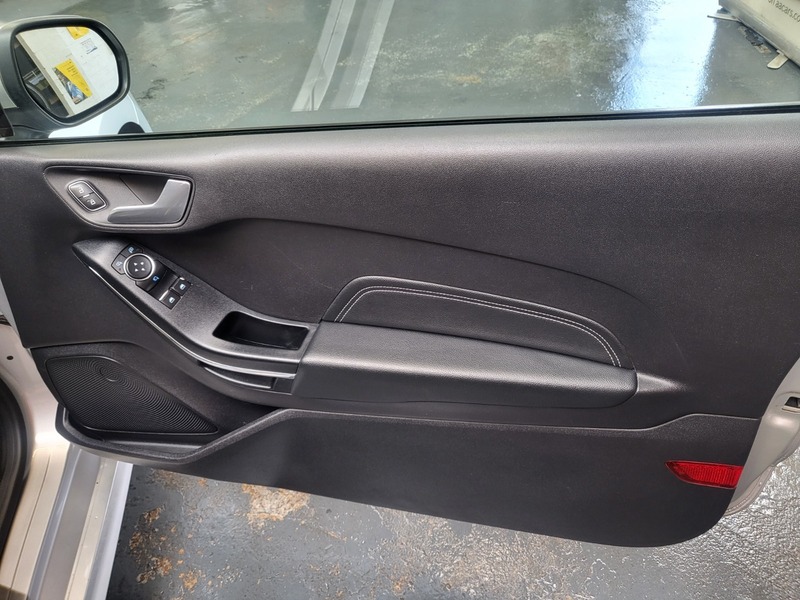 Used Ford Fiesta 2018 for sale - 76863649: Photo 16