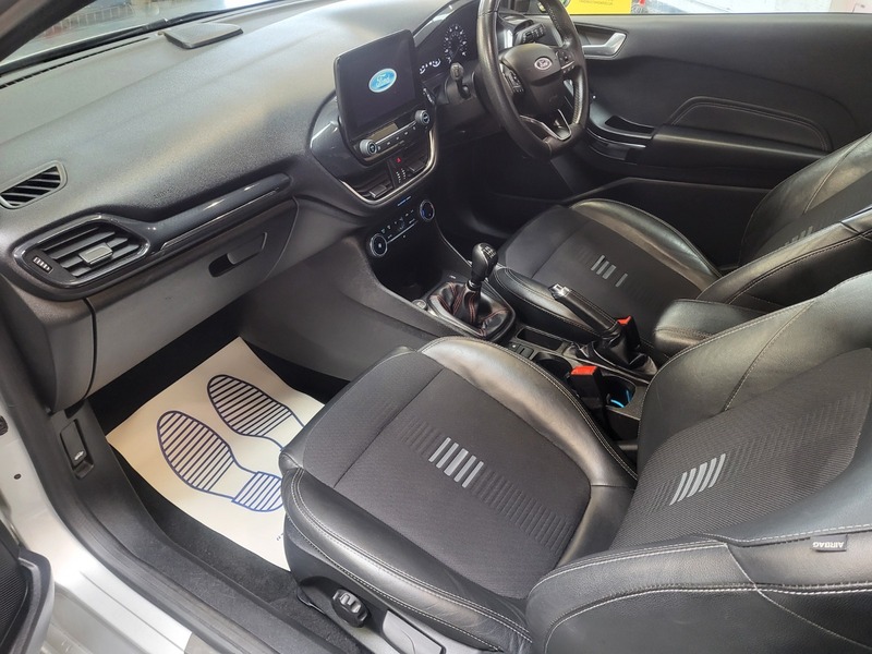 Used Ford Fiesta 2018 for sale - 76863649: Photo 21