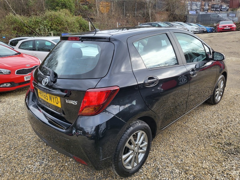 Used Toyota Yaris 2015 for sale - 77720750: Photo 13