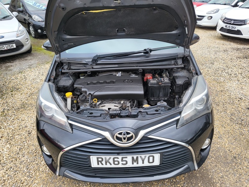 Used Toyota Yaris 2015 for sale - 77720750: Photo 23