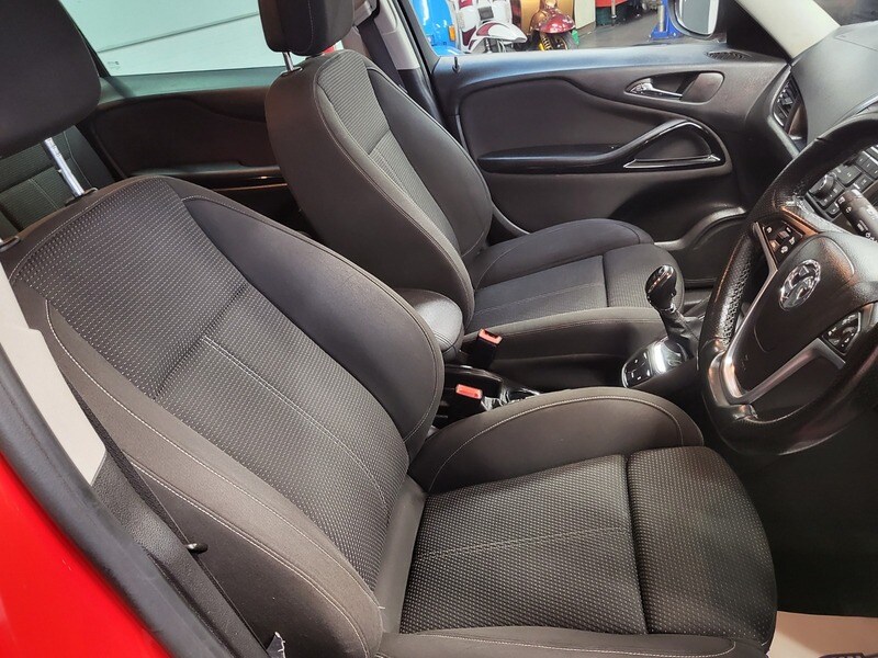 Used Vauxhall Zafira 2016 for sale - 77370344: Photo 16