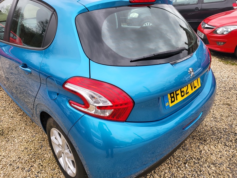Used Peugeot 208 2012 for sale - 77609606: Photo 14